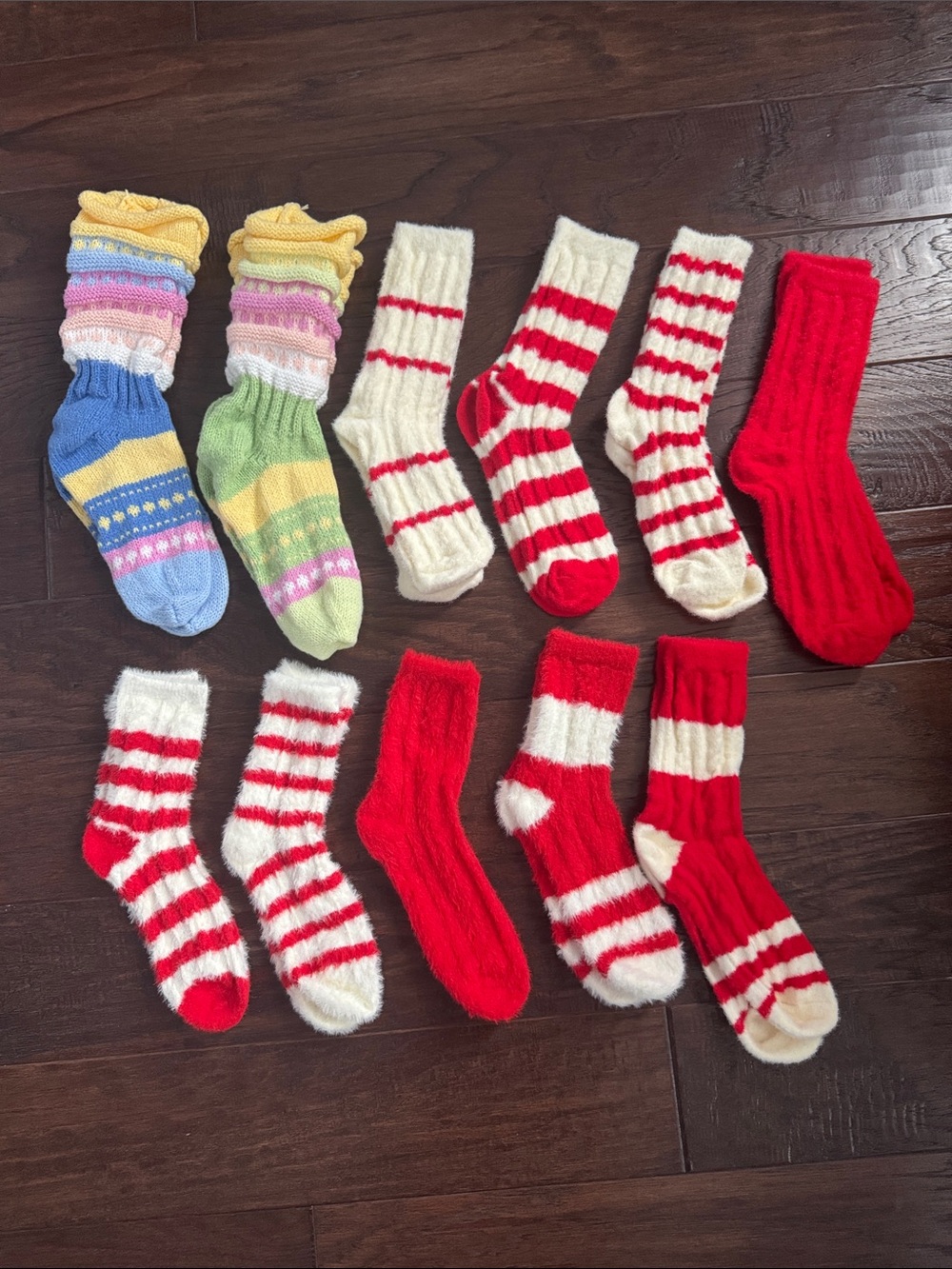 NWOT Cozy Women's Crew Socks 11 Pair